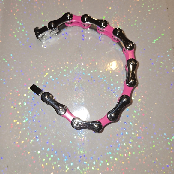 Heavy Metal Bracelet - Picture 2 of 2